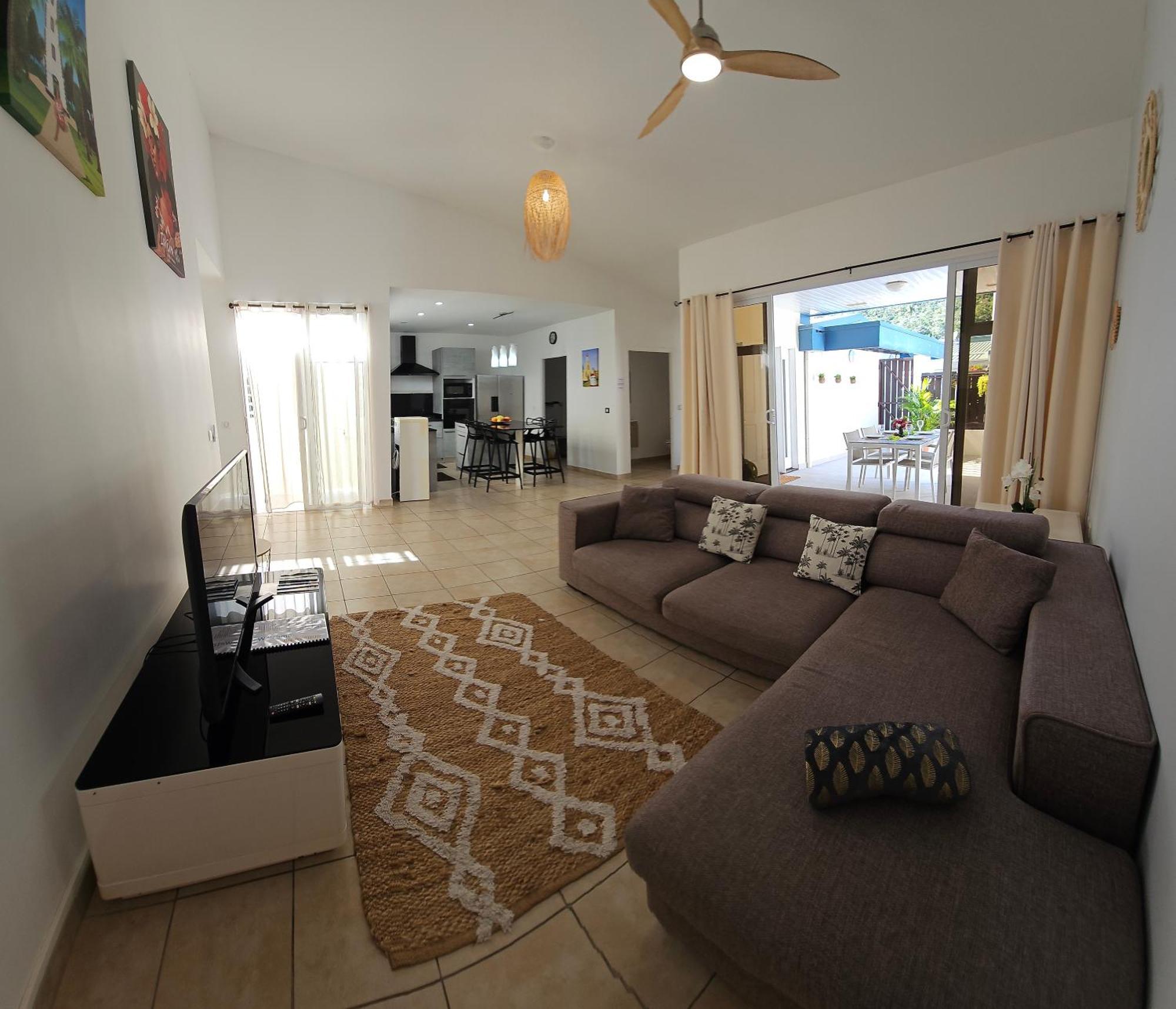 הוילה Paea Cozy House In A Private Complex מראה חיצוני תמונה