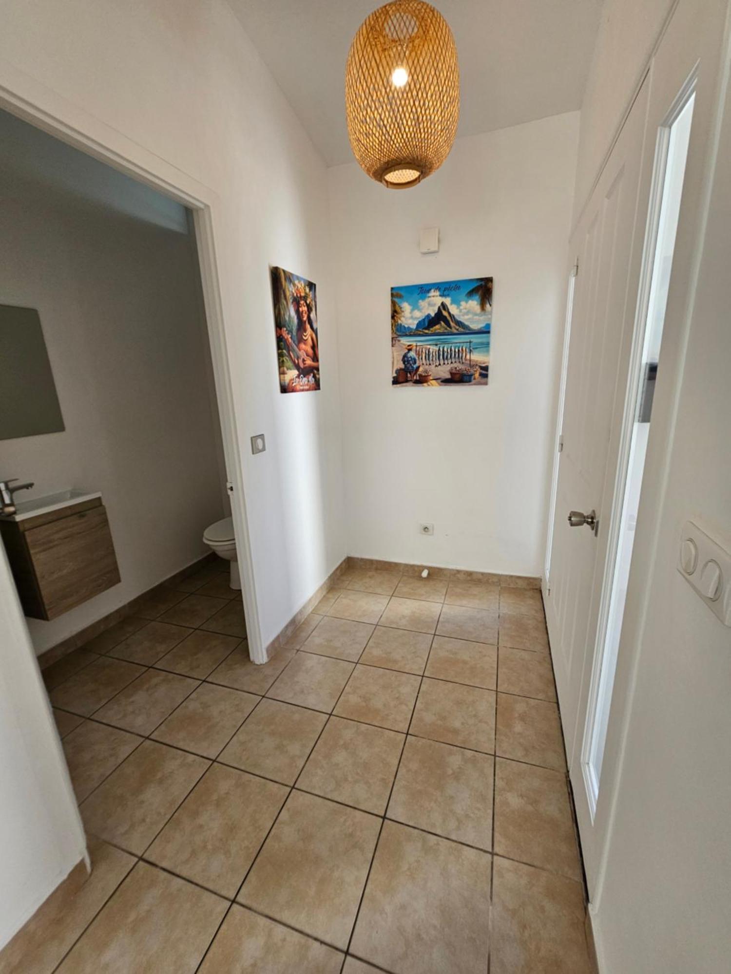 הוילה Paea Cozy House In A Private Complex מראה חיצוני תמונה